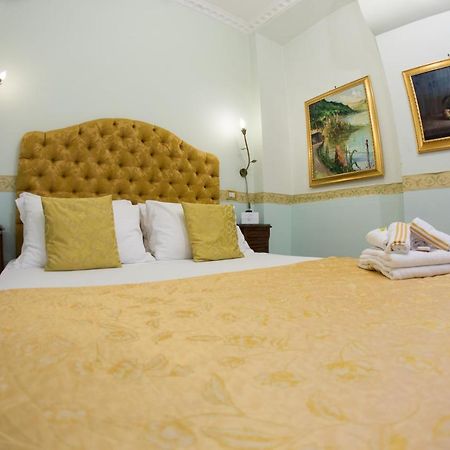 B&B Art Suite Santa Brigida Napoli Exterior foto