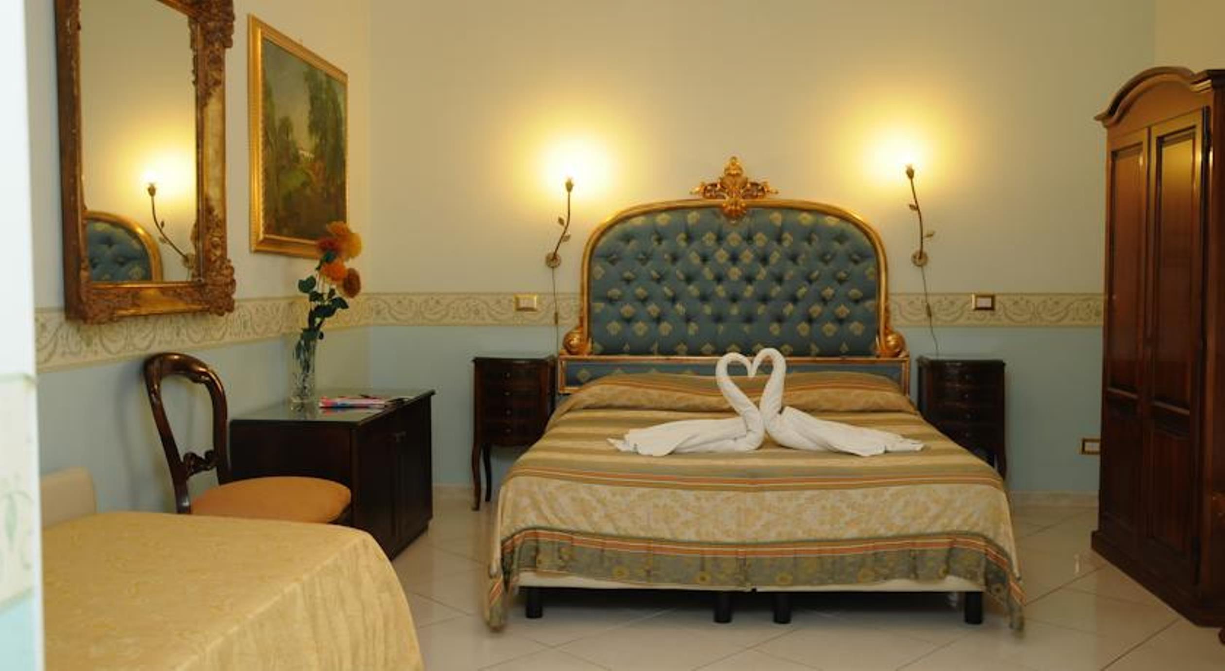 B&B Art Suite Santa Brigida Napoli Exterior foto