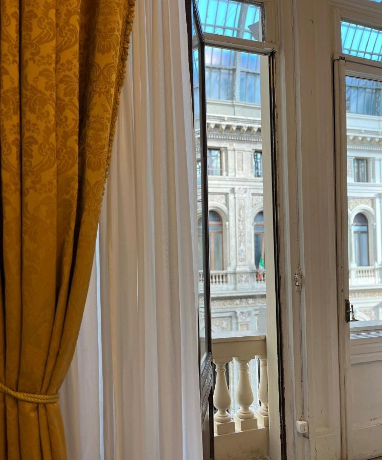 B&B Art Suite Santa Brigida Napoli Exterior foto